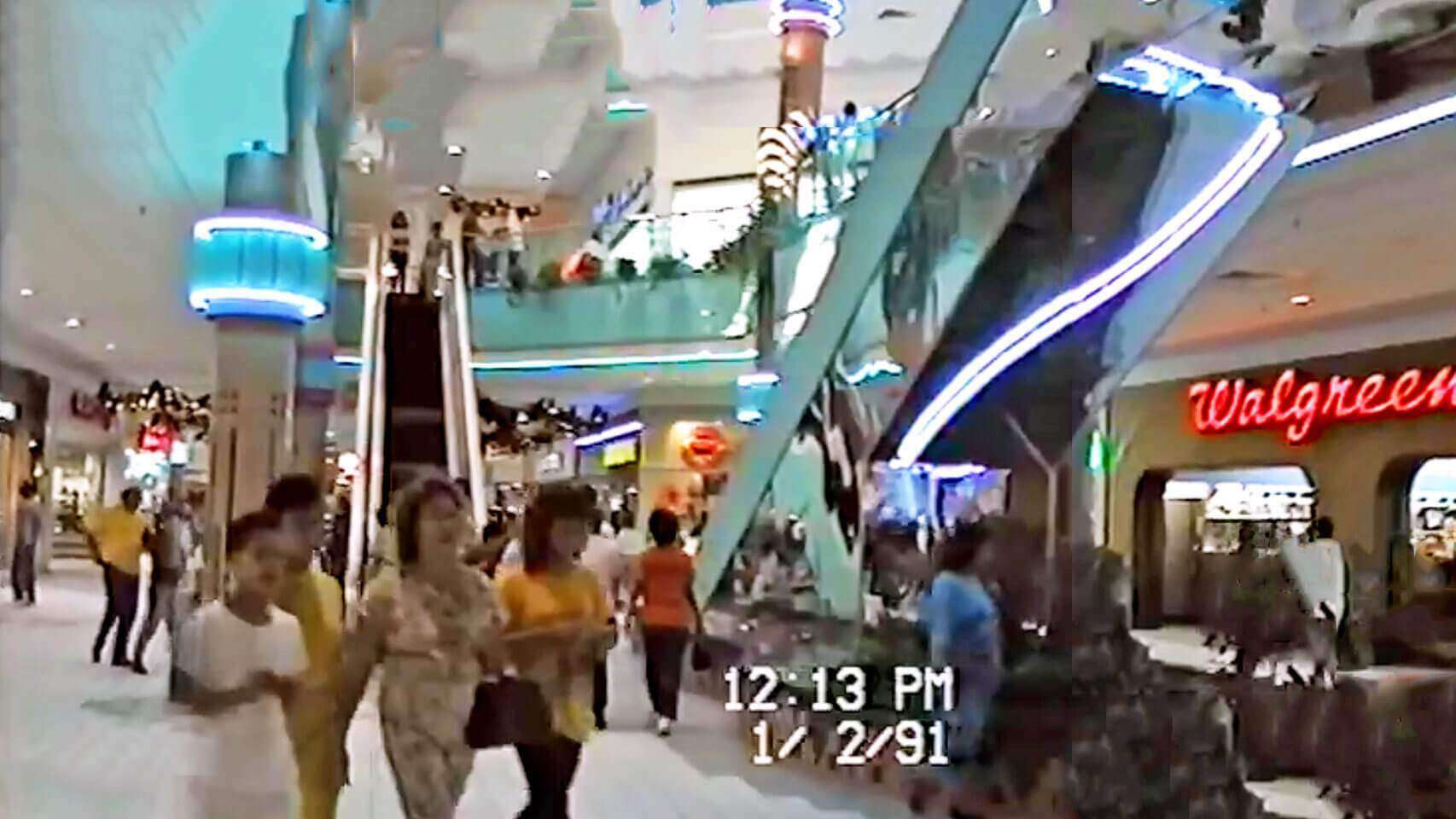 Memoria Viva: Un vistazo a Plaza Carolina en los noventa