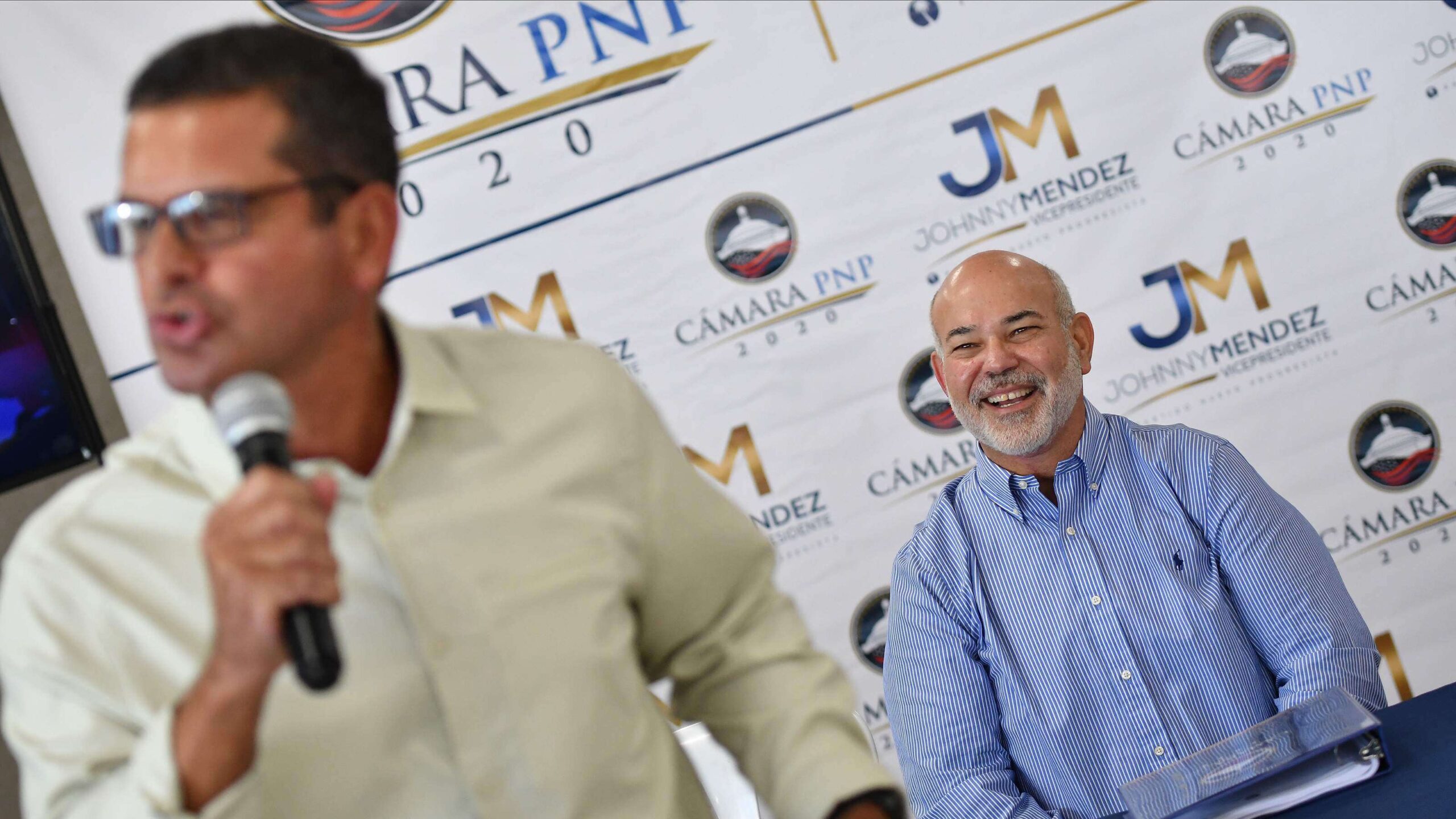 Con apoyo pierluisista, ‘Johnny’ Méndez radica su candidatura