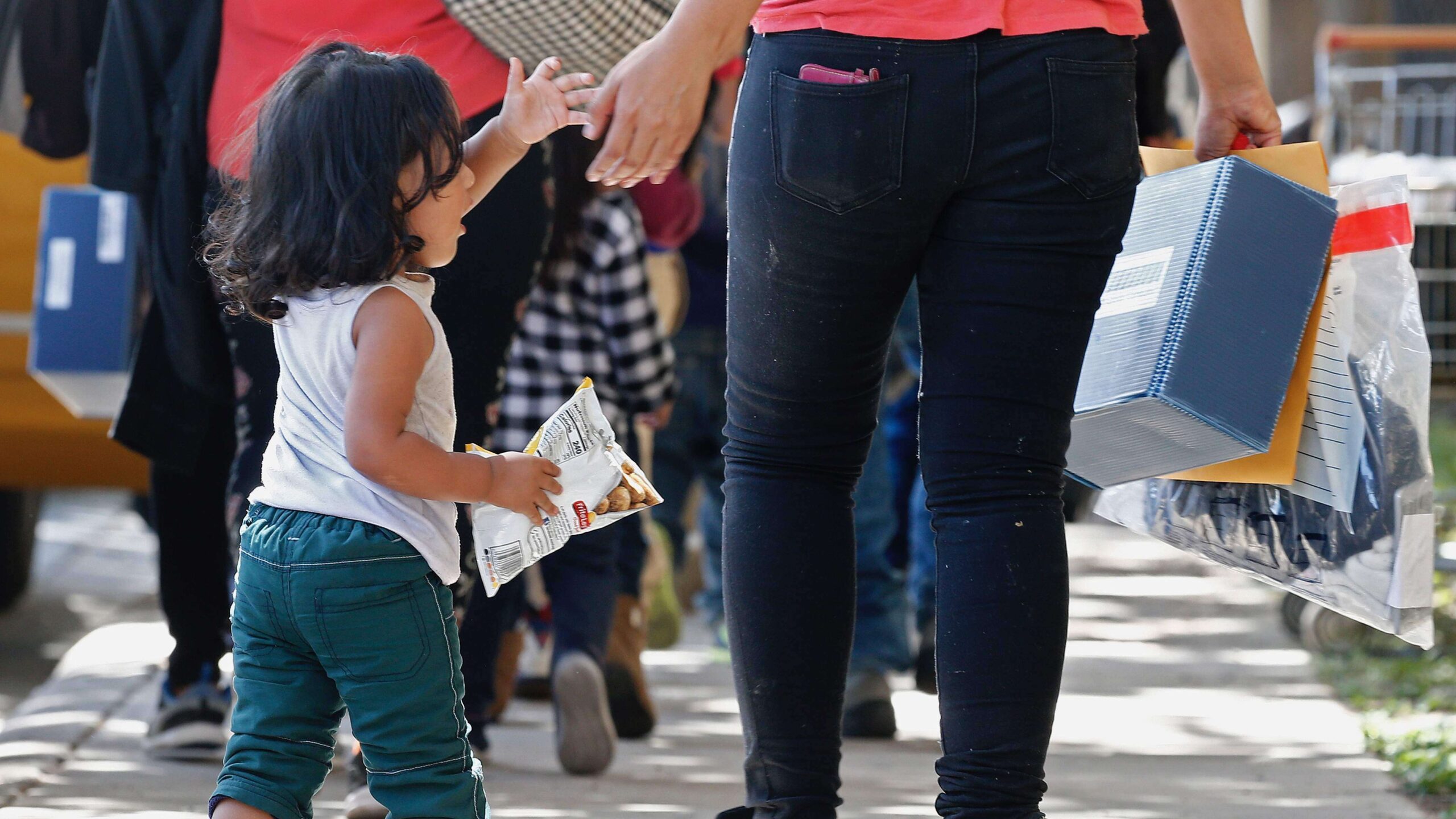Trump estimaba separar de sus padres unos 26 mil niños inmigrantes