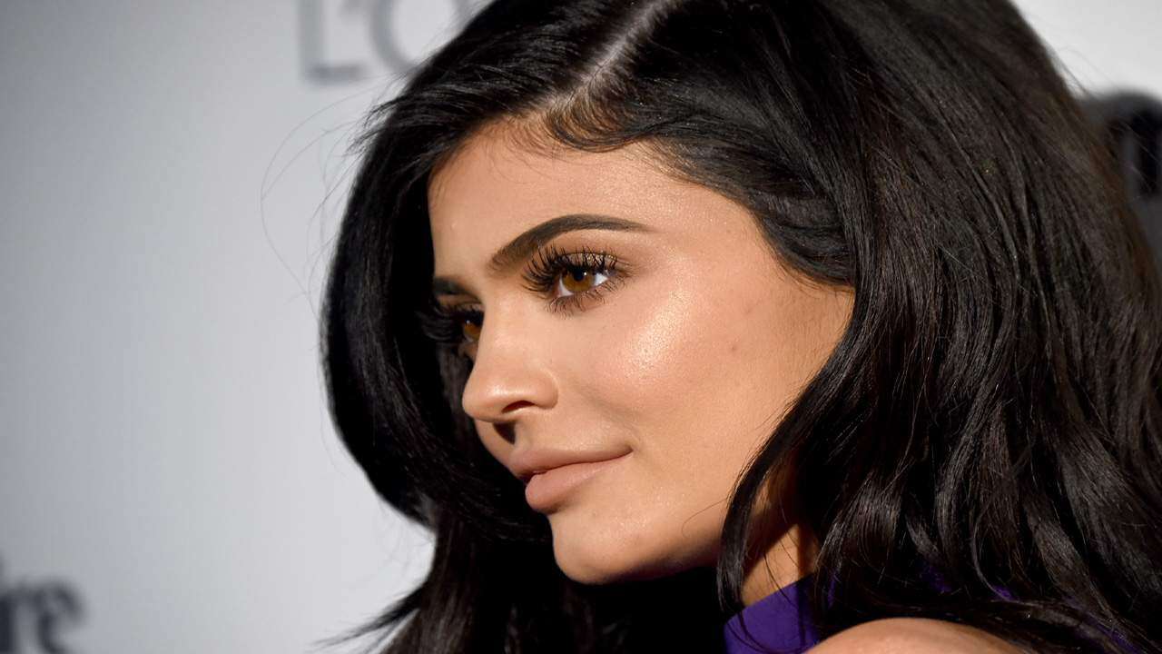 Kylie Jenner vendió la participación mayoritaria de su empresa de cosmético