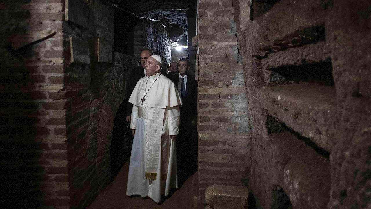 Papa asegura que hoy hay más cristianos perseguidos que antes