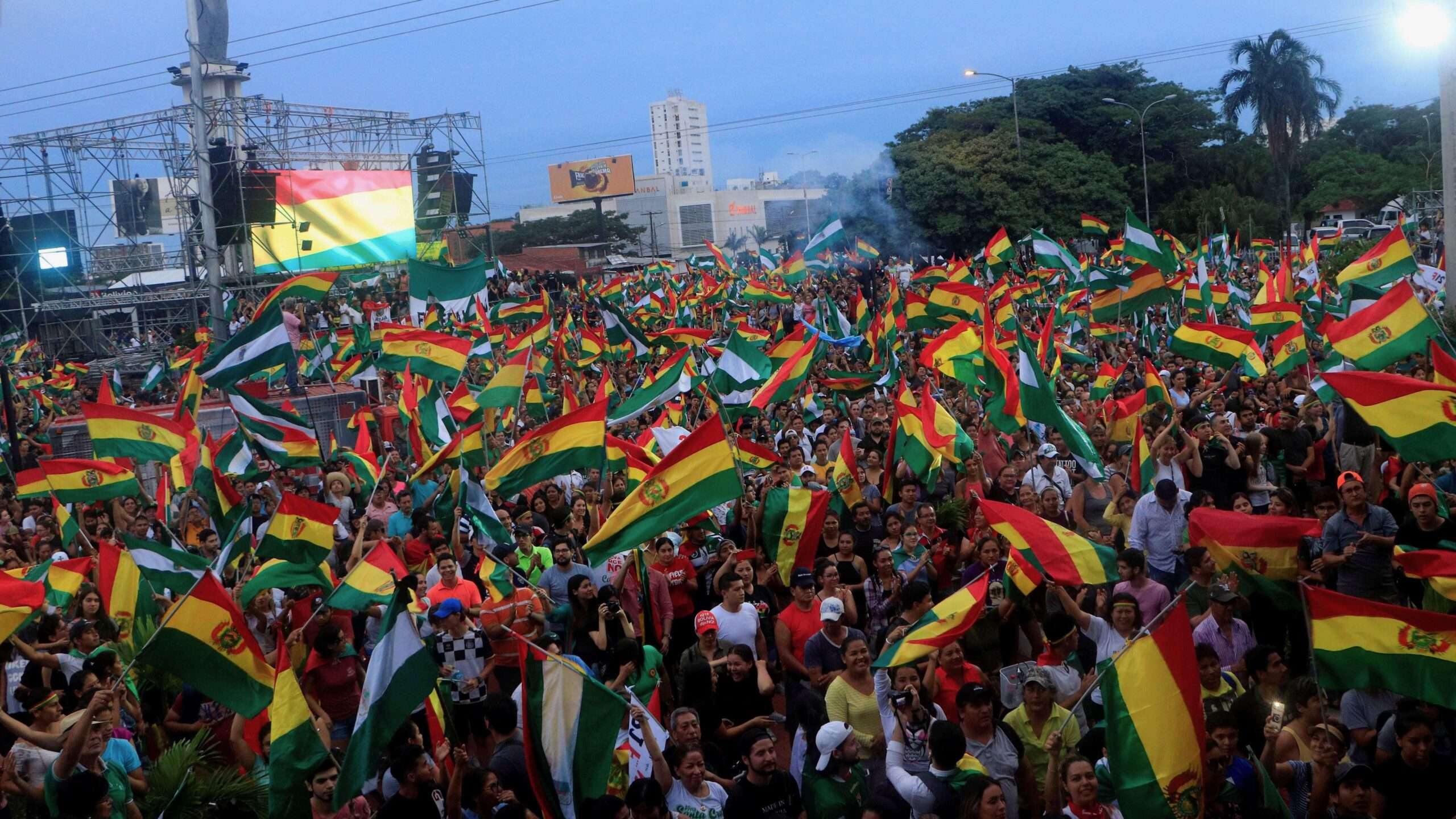 Aliados de Evo Morales denuncian ‘golpe de estado’