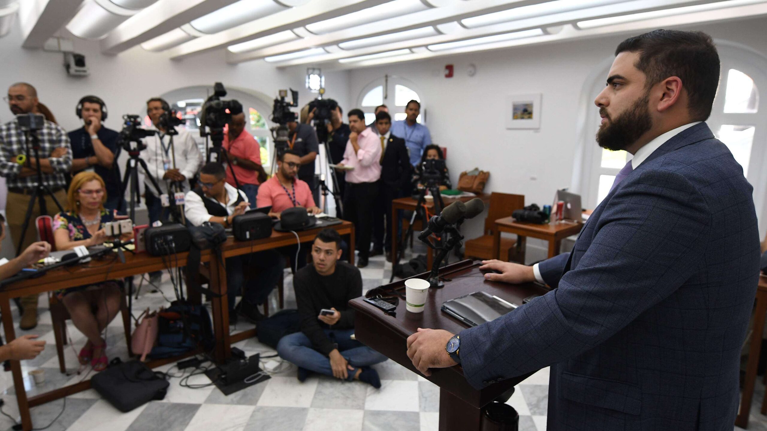 Gobernadora a Maceira: No es renuncia, es botá