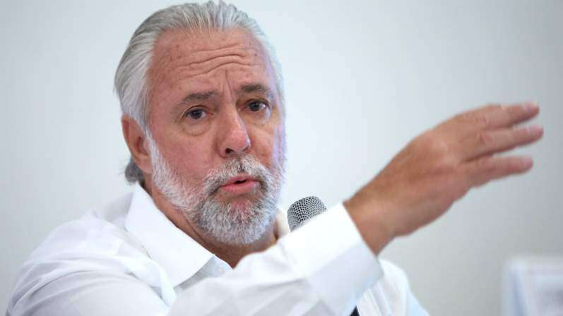 Ofrecen detalles de exequias para exsecretario de Salud Johnny Rullán