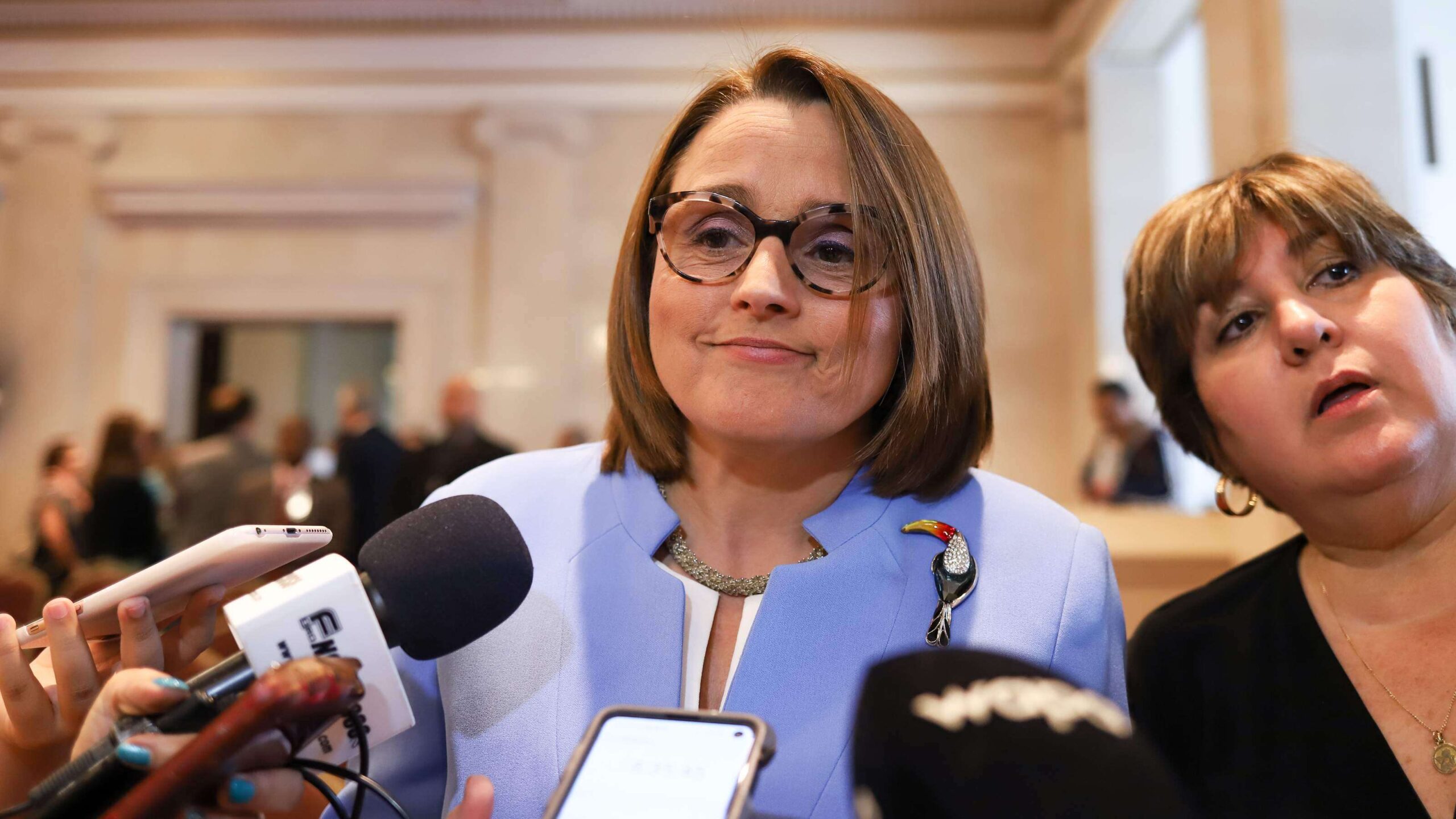 Justicia dice es confidencial el asesoramiento sobre las escoltas a Beatriz