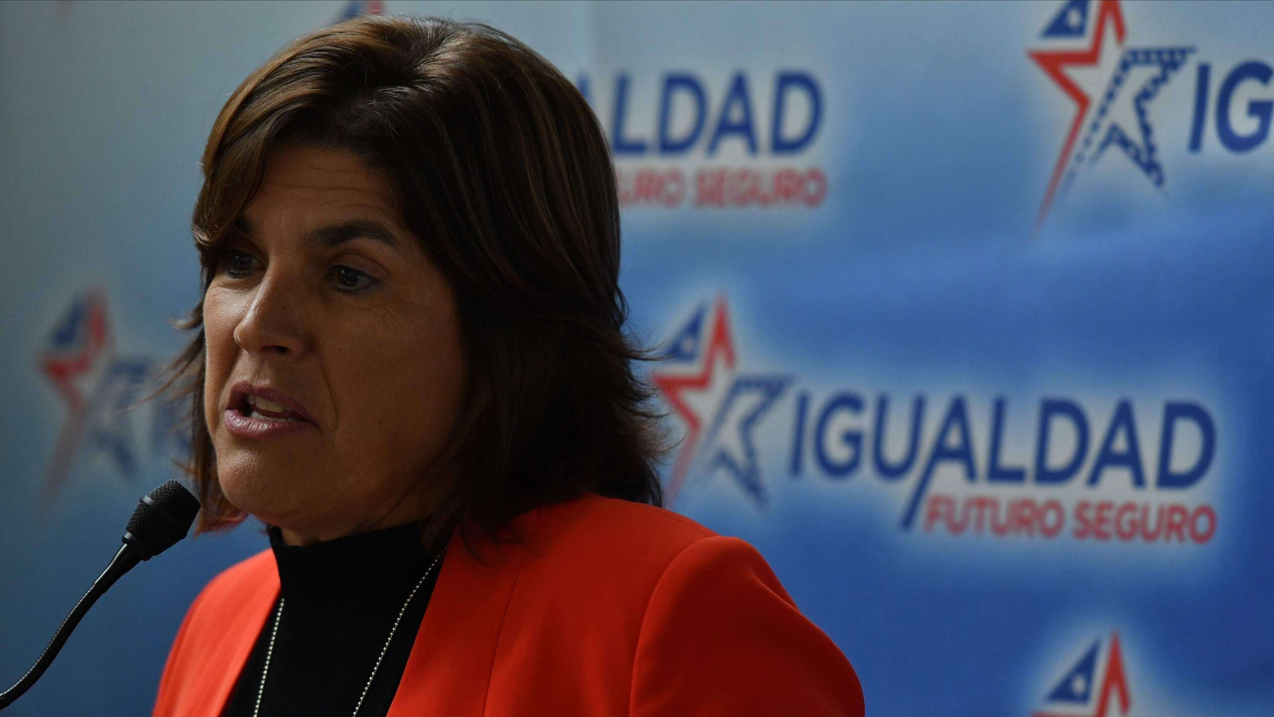 Jueza rechaza la inscripción electoral de Gigi Fernández
