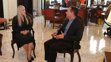 Padre Carlos aprovecha Misa Jíbara para hablarle de Libertad Religiosa a Go