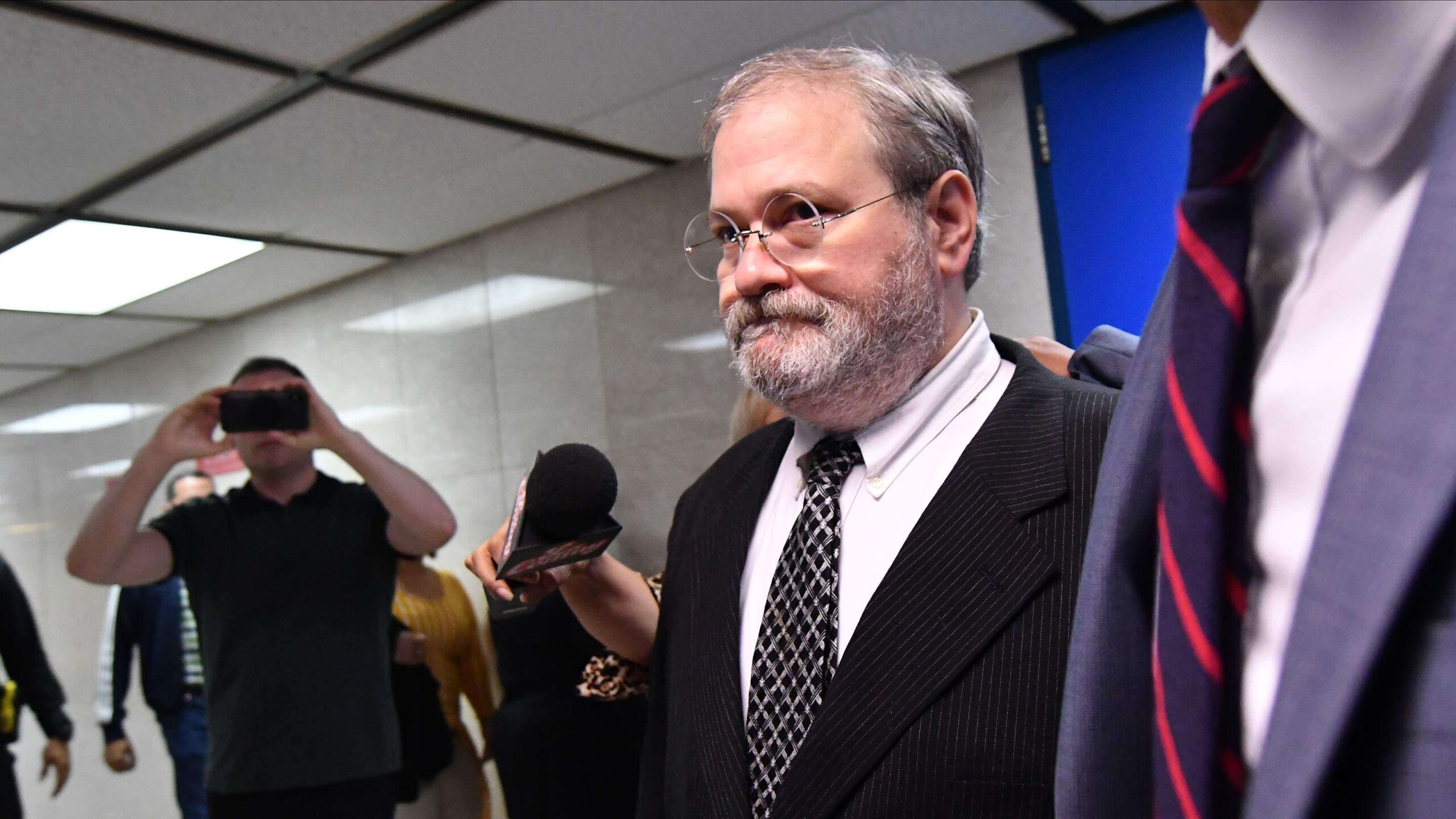 Familia de niña que cayó de crucero demanda a Royal Caribbean