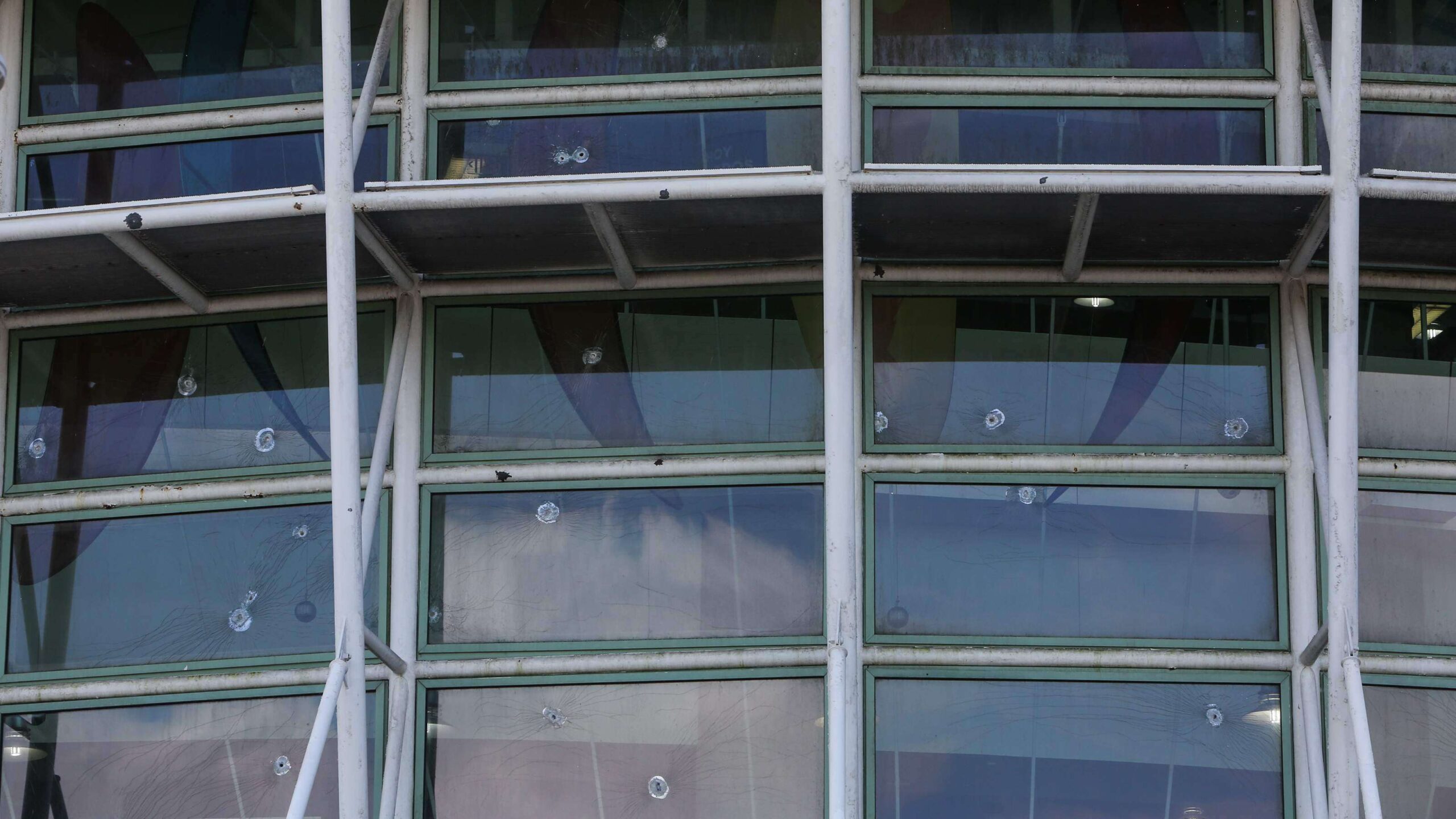 Lo que sabe la Policía sobre los disparos contra el ‘Choliseo’