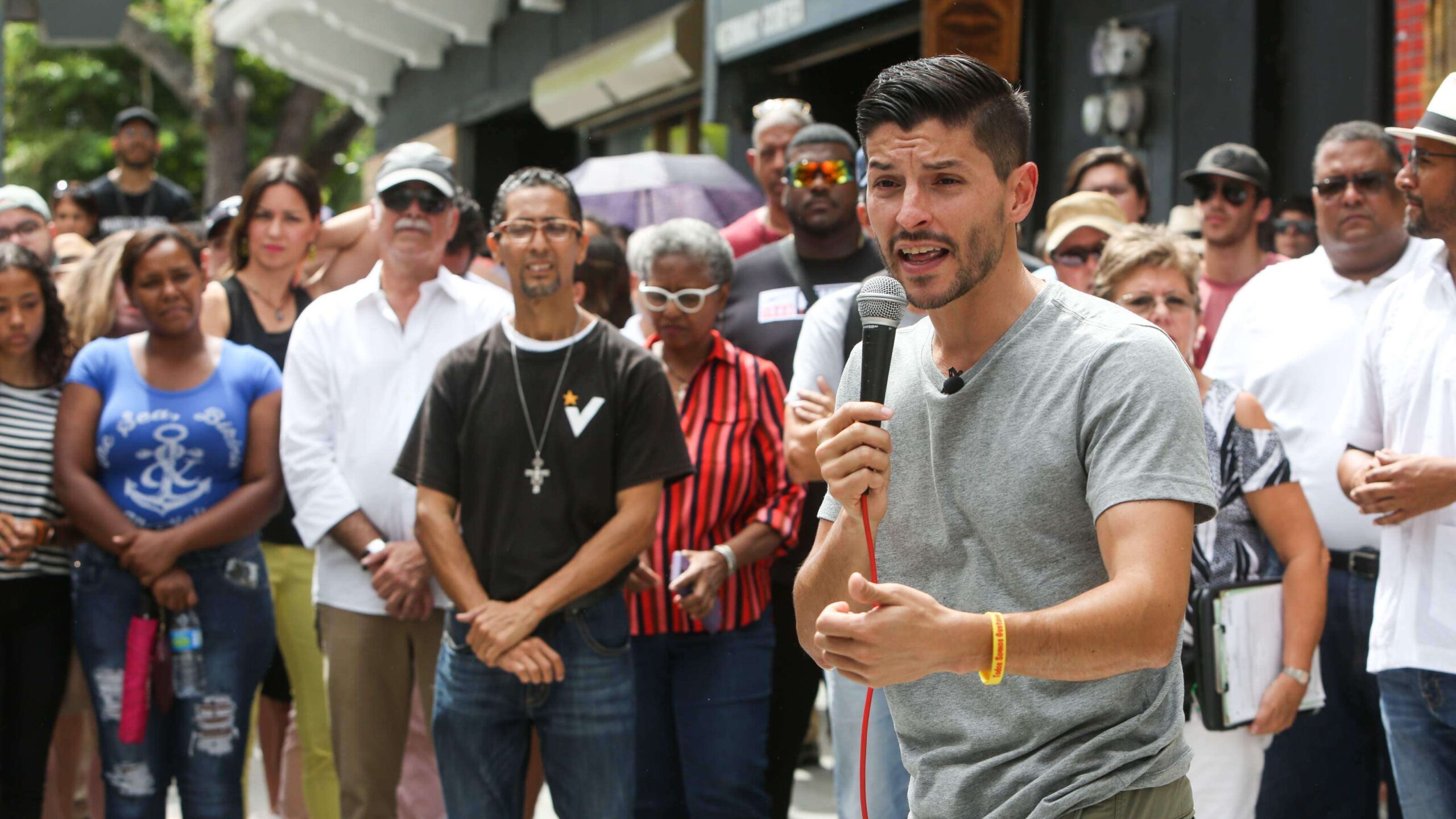 Manuel Natal renunciaría al aumento en salario si lo reconocen como portavo