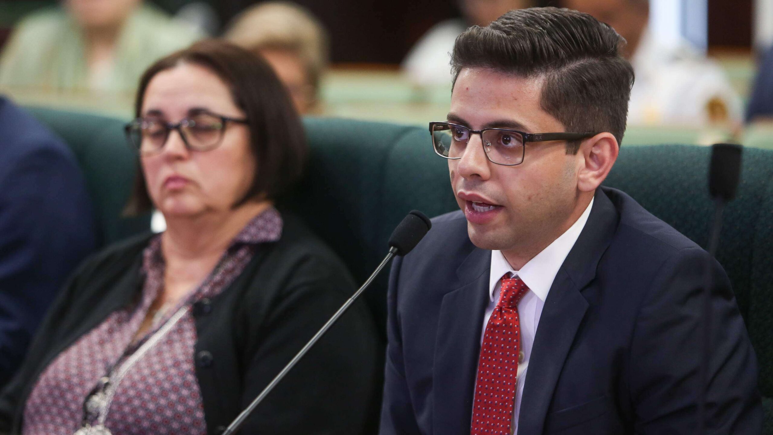 Tardía integración de Hacienda dejaría cuesta arriba el proceso de permisos