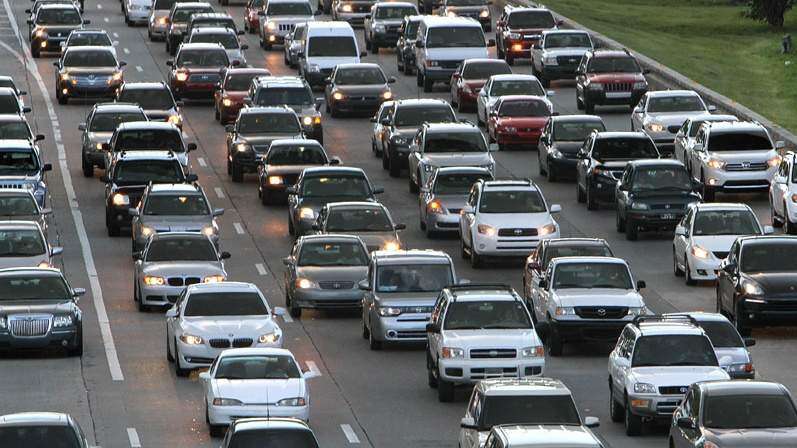 Tránsito pesado en las principales vías