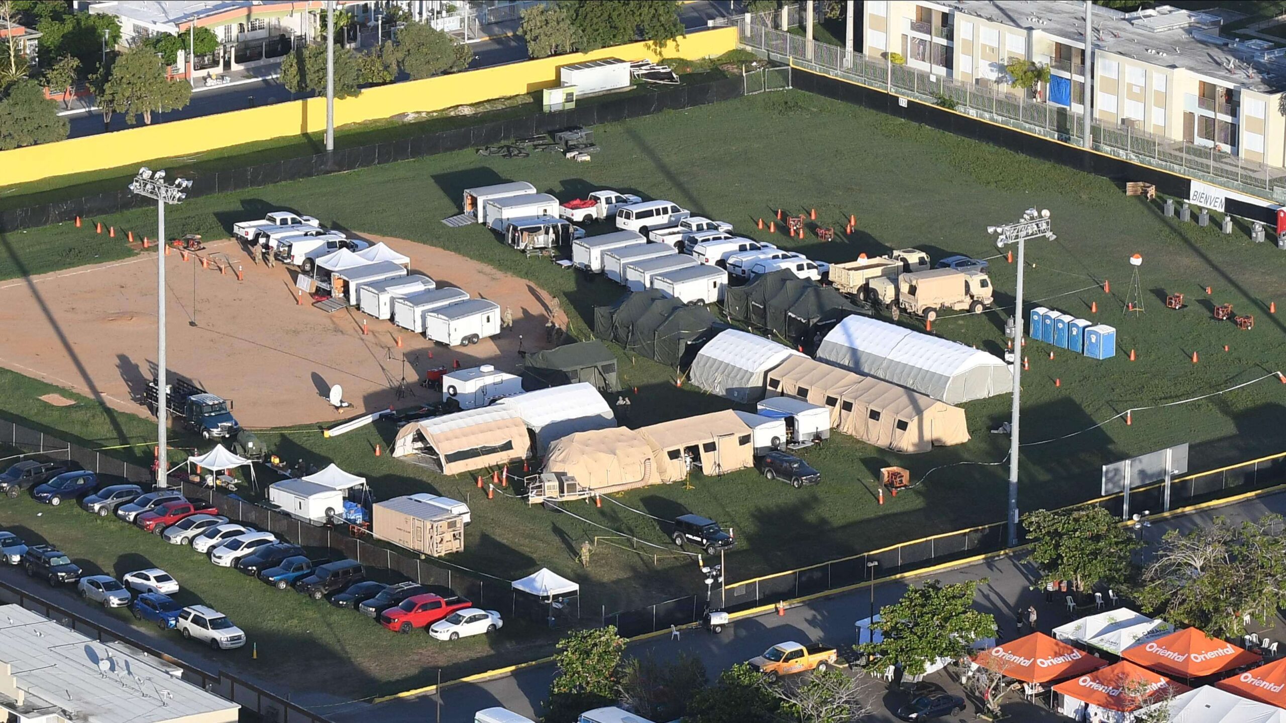 Sacan a refugiados de campamento base en Ponce por lluvias
