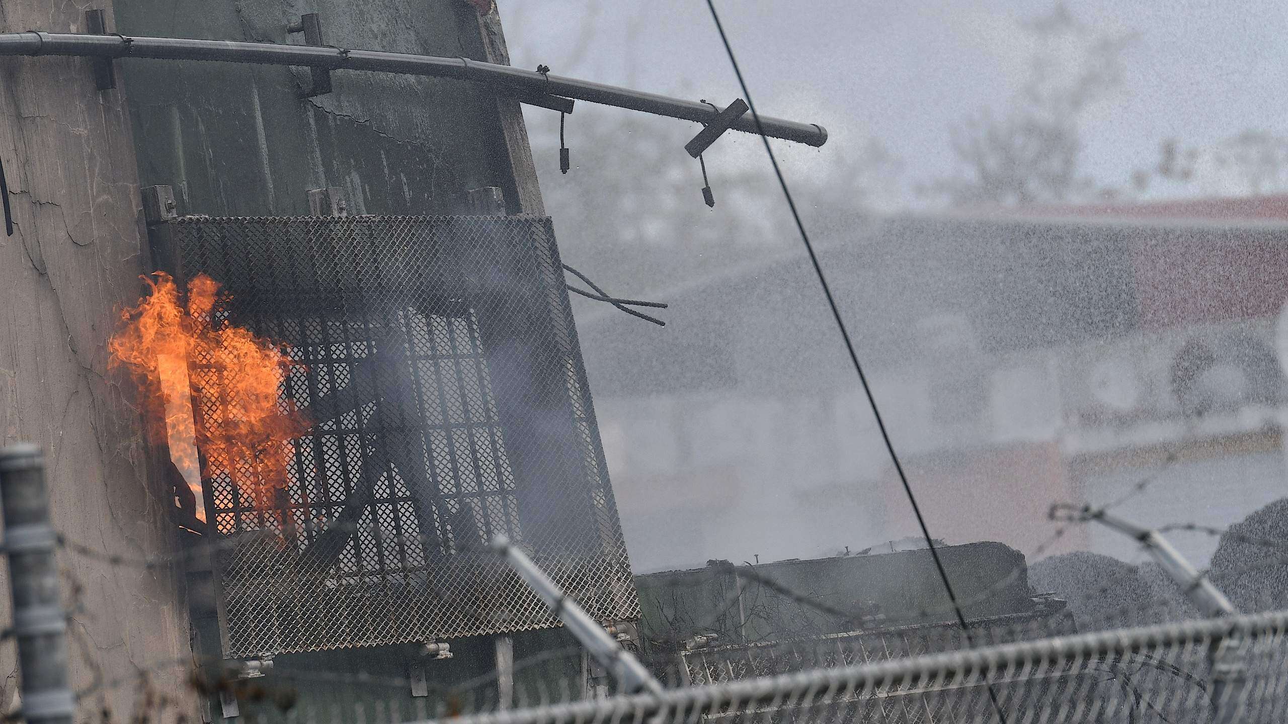Cómo evitar un fuego relacionado con su planta eléctrica tras un terremoto