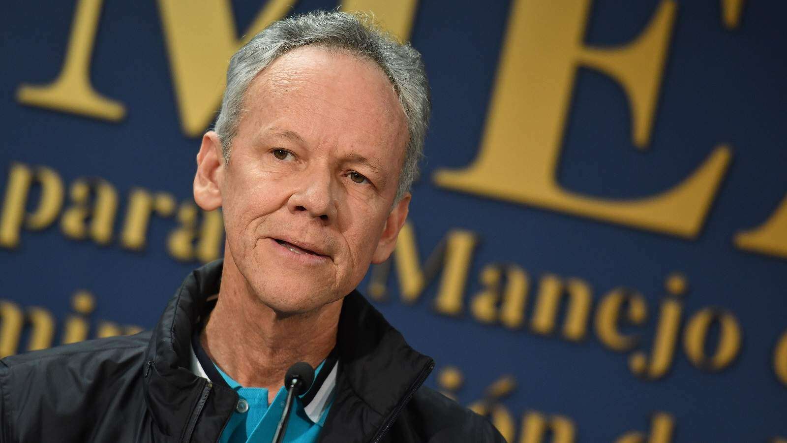 Junta llama a cap�tulo a la AEE sobre proyectos de energ�a renovables