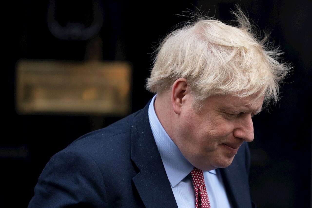 Contagiado con coronavirus el primer ministro británico