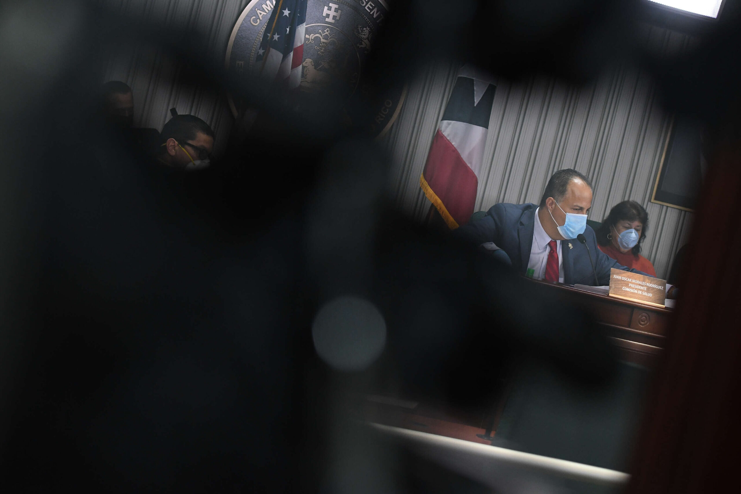 Exjueza Crisanta González lidera pesquisa preliminar por compra de pruebas rápidas