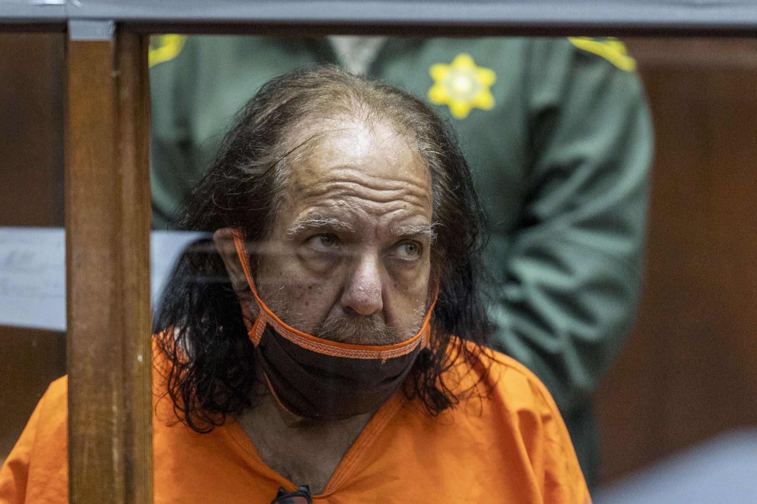 Actor porno Ron Jeremy será enjuiciado por 20 nuevos delitos sexuales