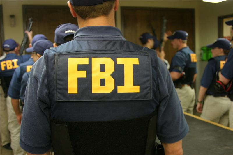 FBI arresta policías en el área de Humacao