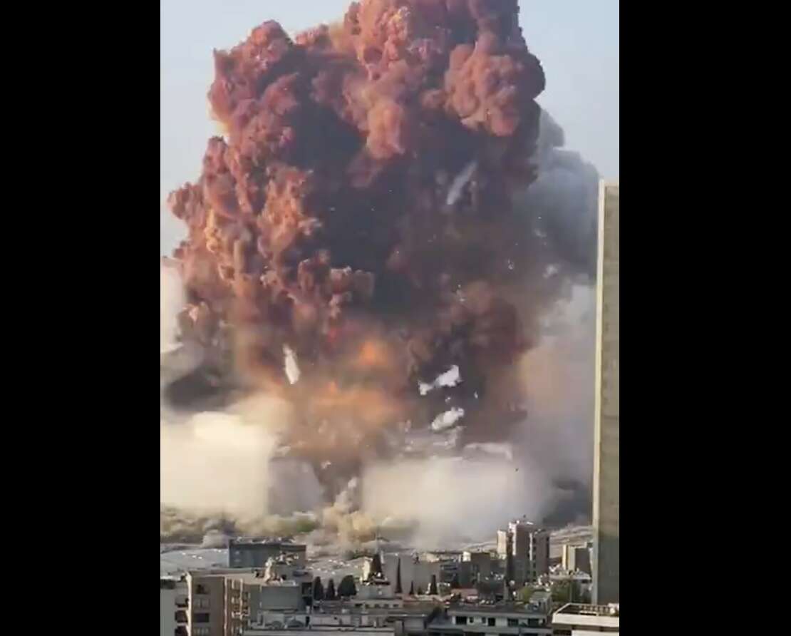 Confirman más de 25 muertes y 2,500 heridos tras la explosión en Beirut