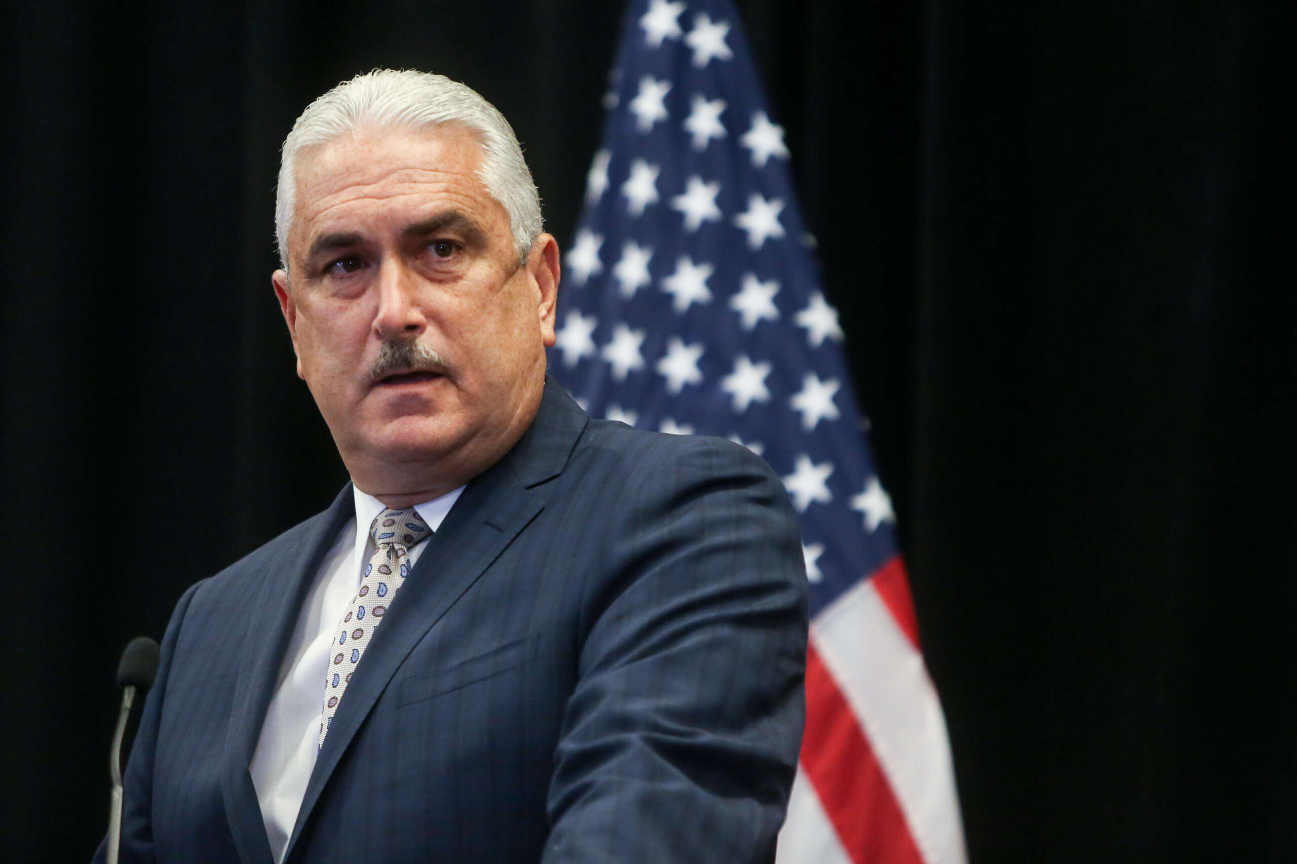 Rivera Schatz llama a capítulo a la CEE