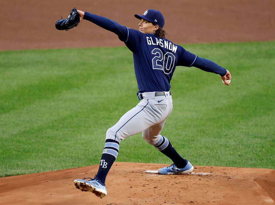 Tyler Glasnow abrirá la Serie Mundial por los Rays