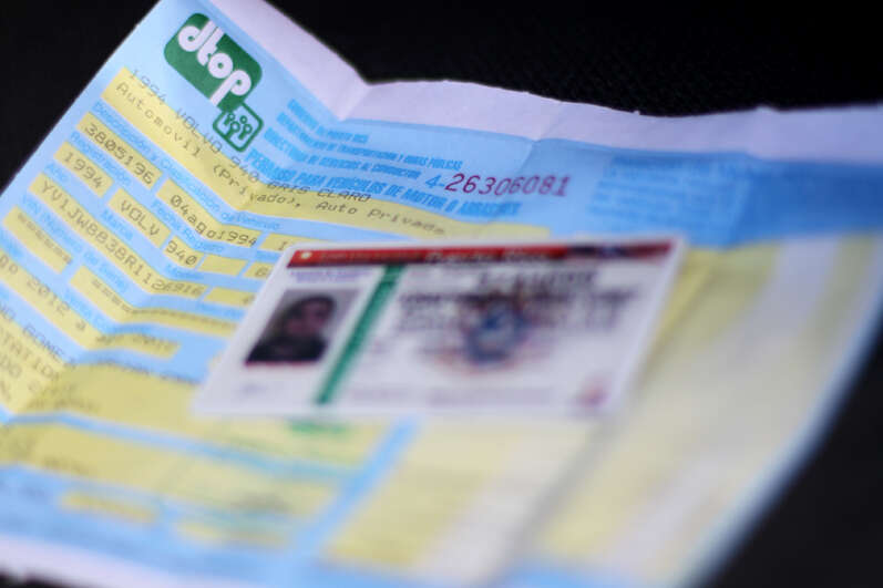 Gobernadora hace realidad la licencia de conducir virtual