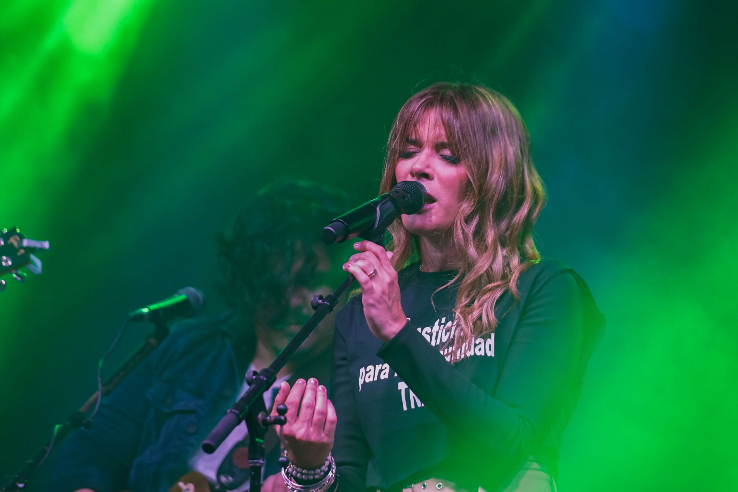 Kany García estrena video con Carlos Vives