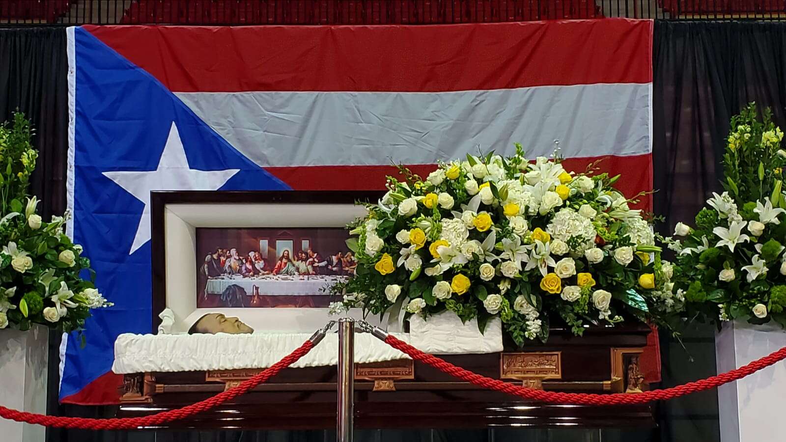 Concurrido el velatorio de Tito Rojas