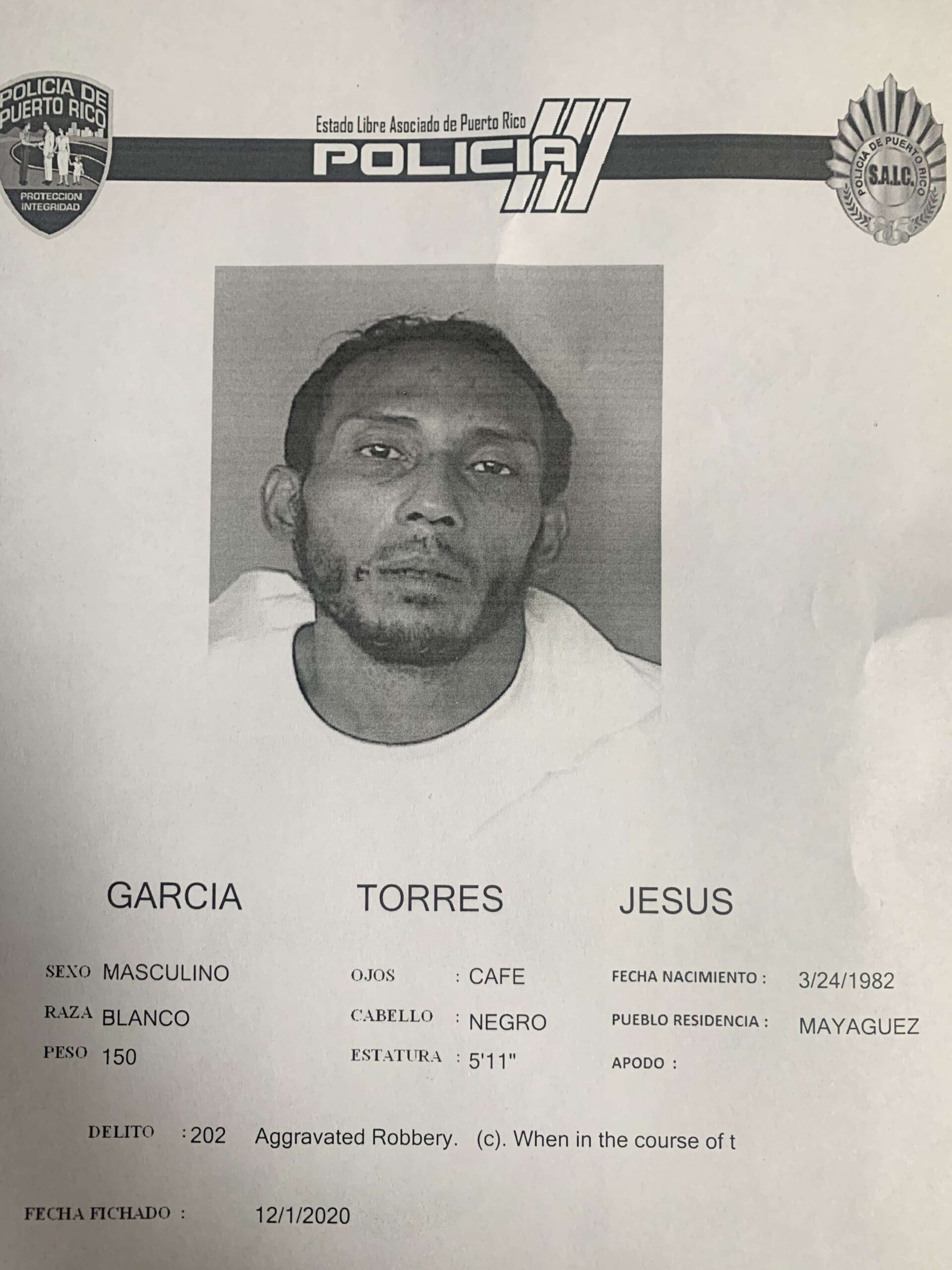 Radican cargos por ley de armas y robo