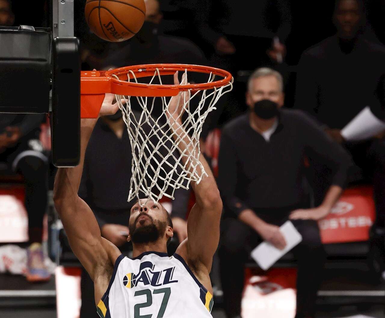 Imparable Utah: logra su décima victoria consecutiva