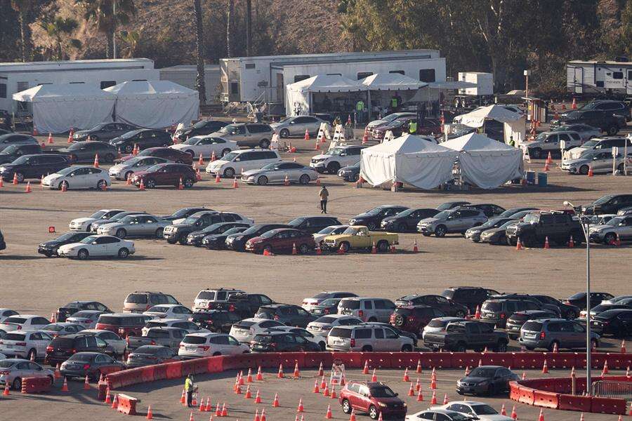 Estados Unidos supera los 20.7 millones de casos y 353,000 muertes por Covid-19