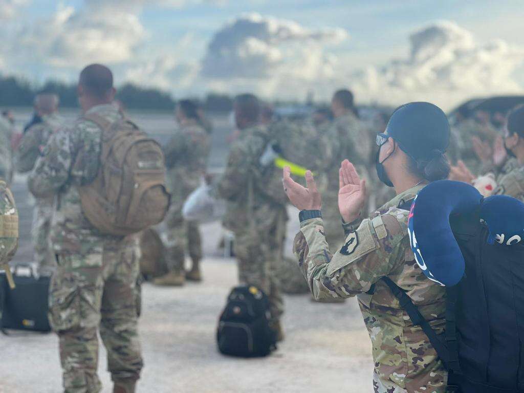 70 soldados boricuas partieron hoy ruta a Medio Oriente