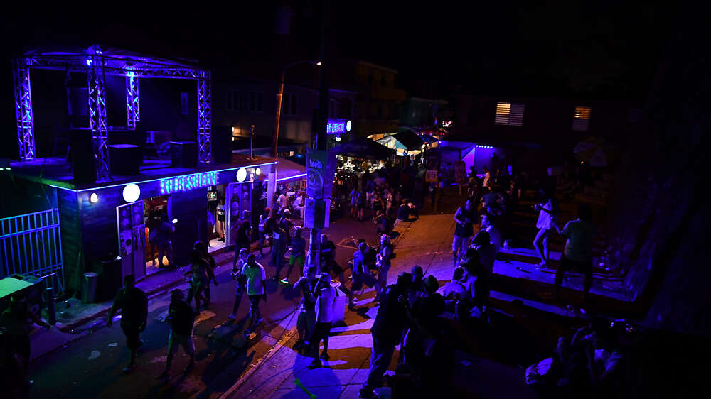 Policía investiga agresión a turistas en La Perla