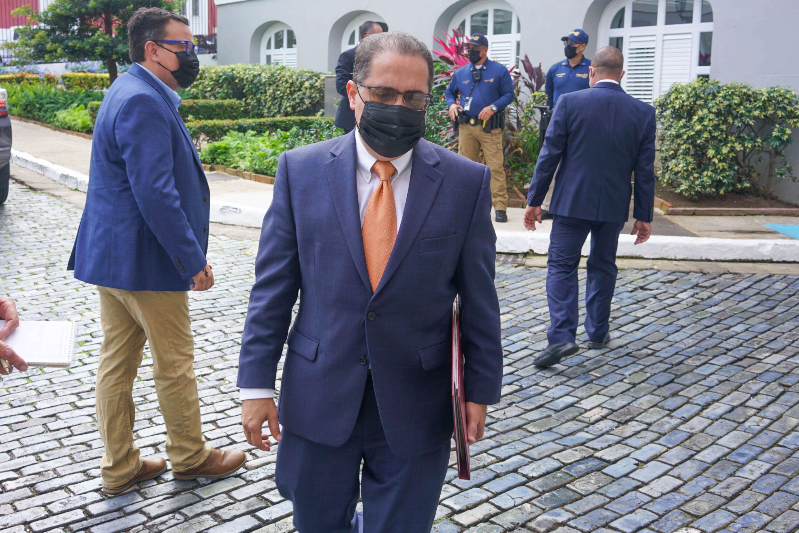 Dalmau: Interino de Educación «está allí de forma ilegal»