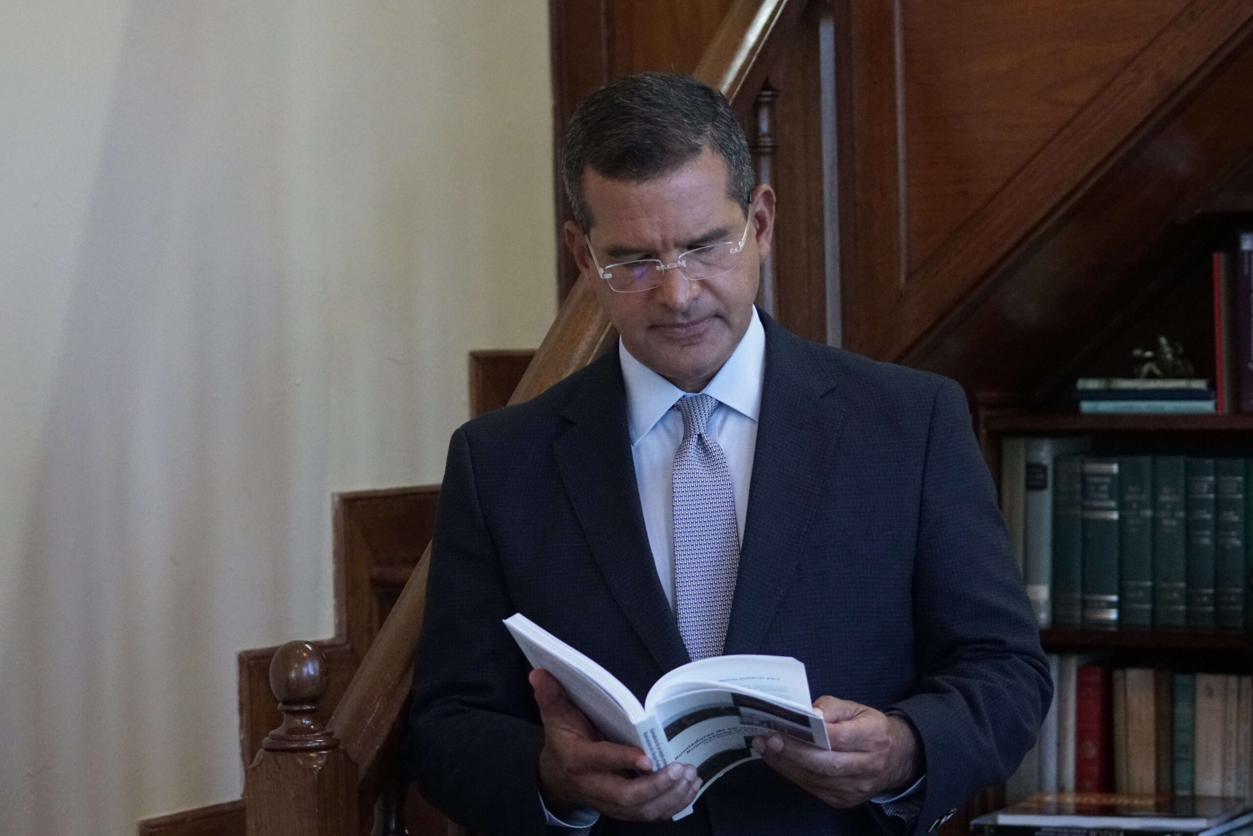 Pierluisi vislumbra cambios en la próxima orden ejecutiva sobre COVID-19