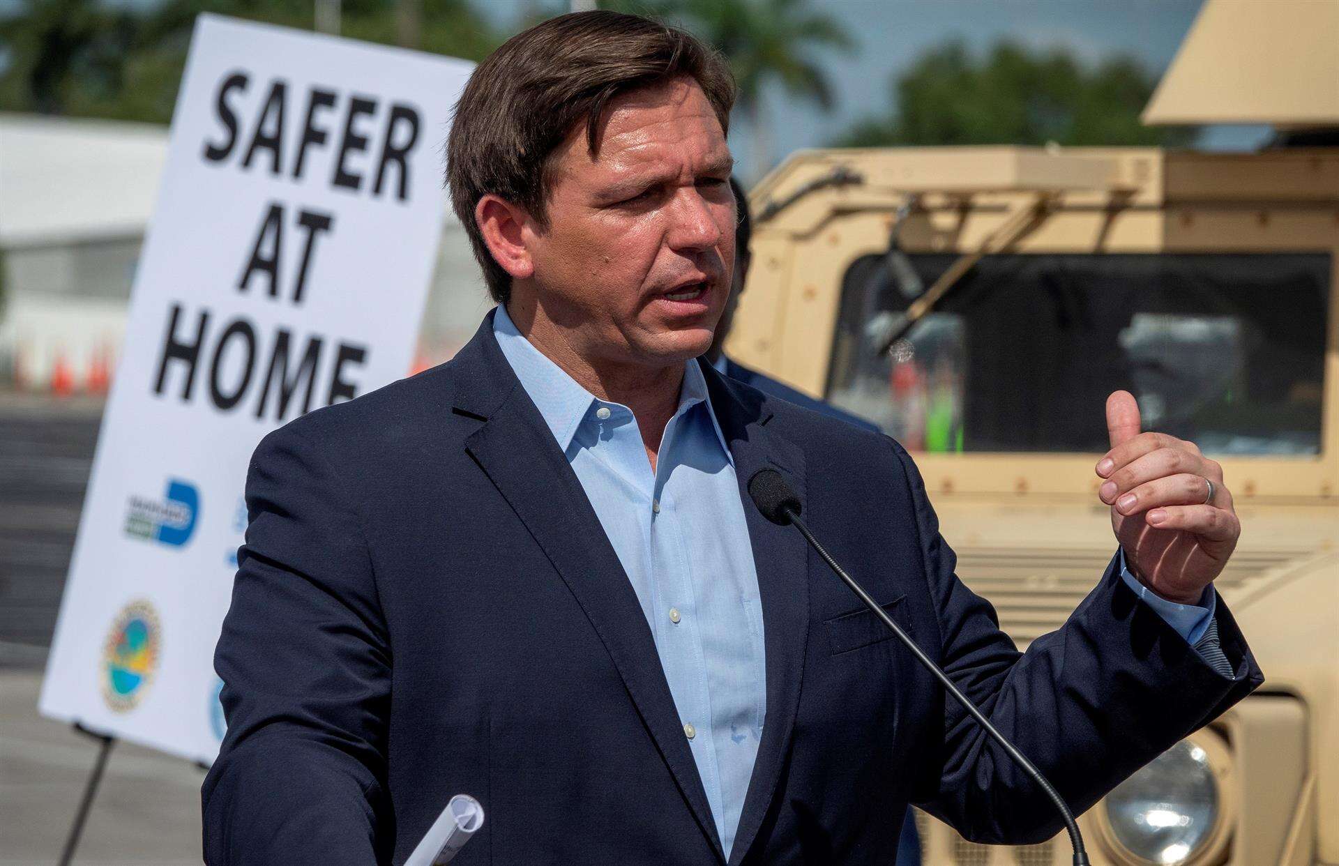 El gobernador de Florida elimina de un plumazo las medidas locales anticovid