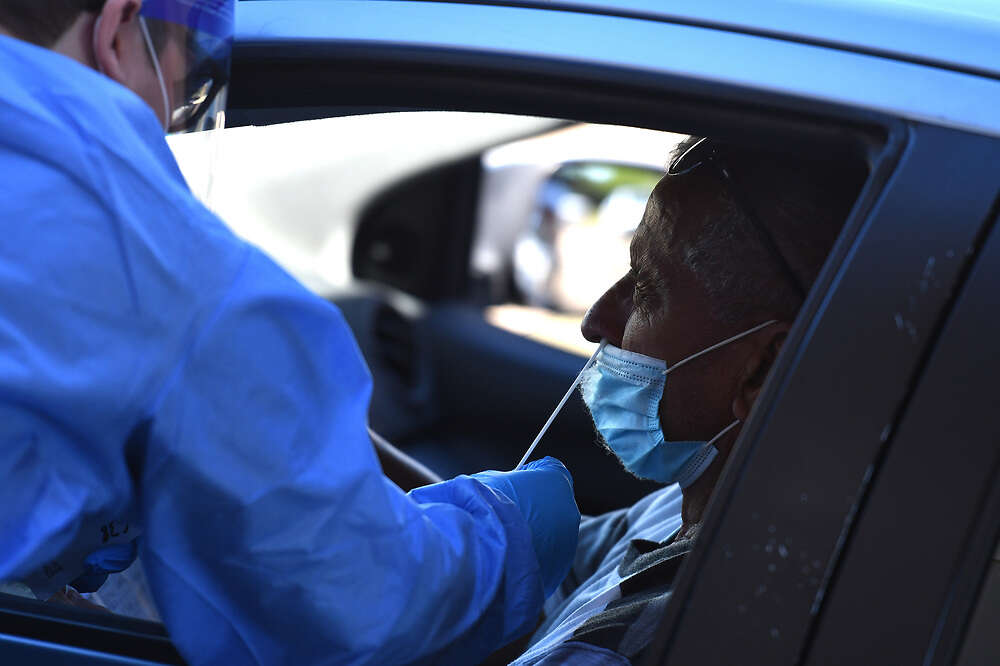 Salud no reportó muertes por covid-19