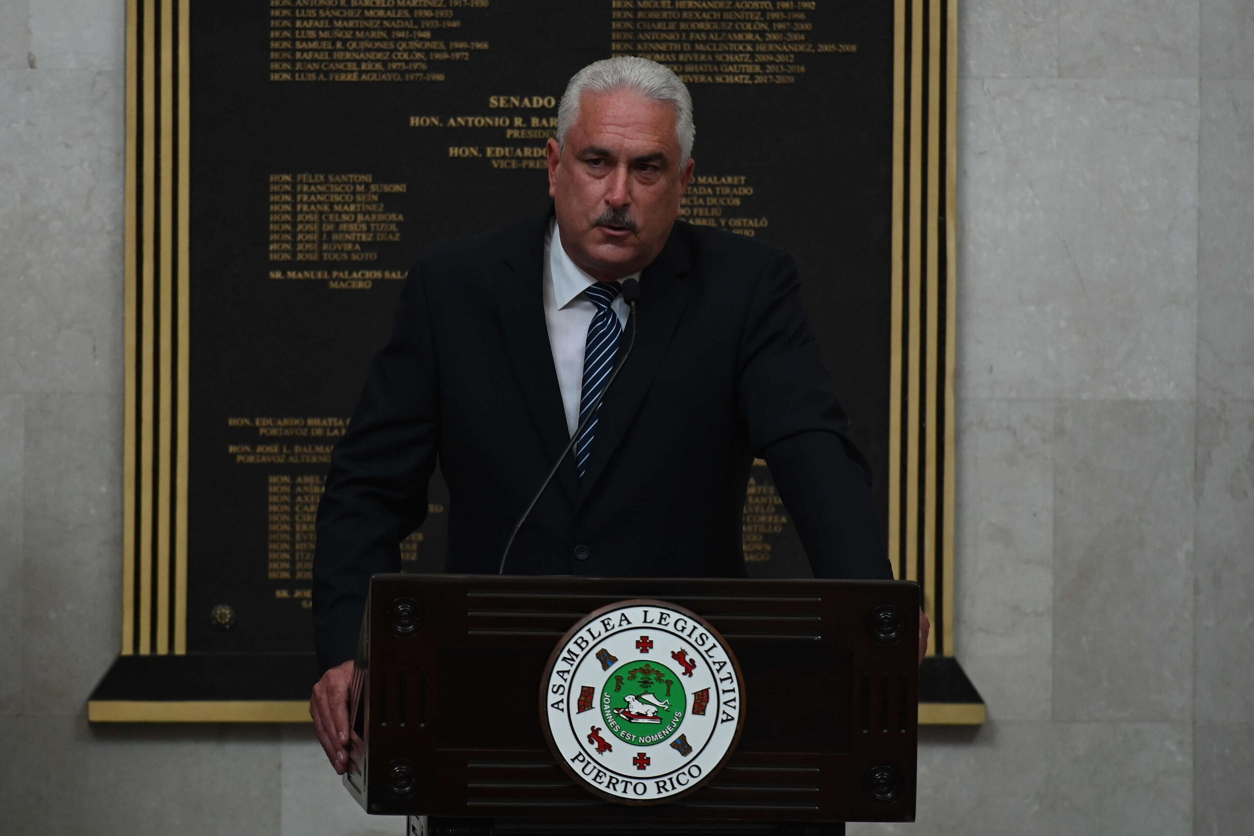 Rivera Schatz arremete contra LUMA y dice que se debió procurar «una transición más ordenada»