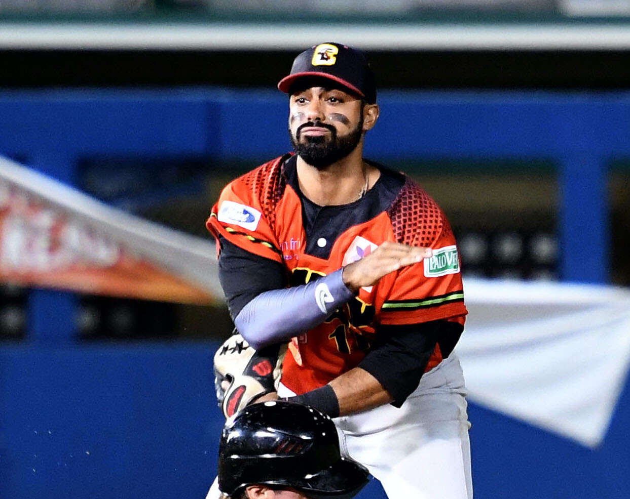 Richard González y Roque Ramos suman su tercer Guante de Oro en la Doble A