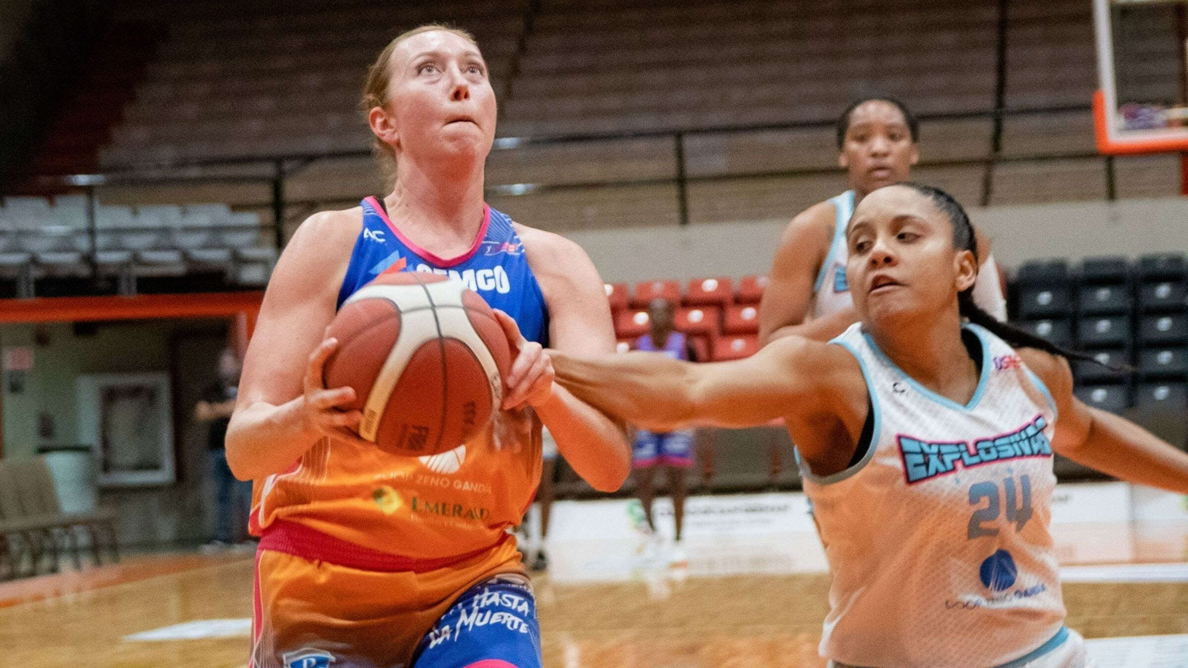 Cangrejeras se acercan a la clasificación