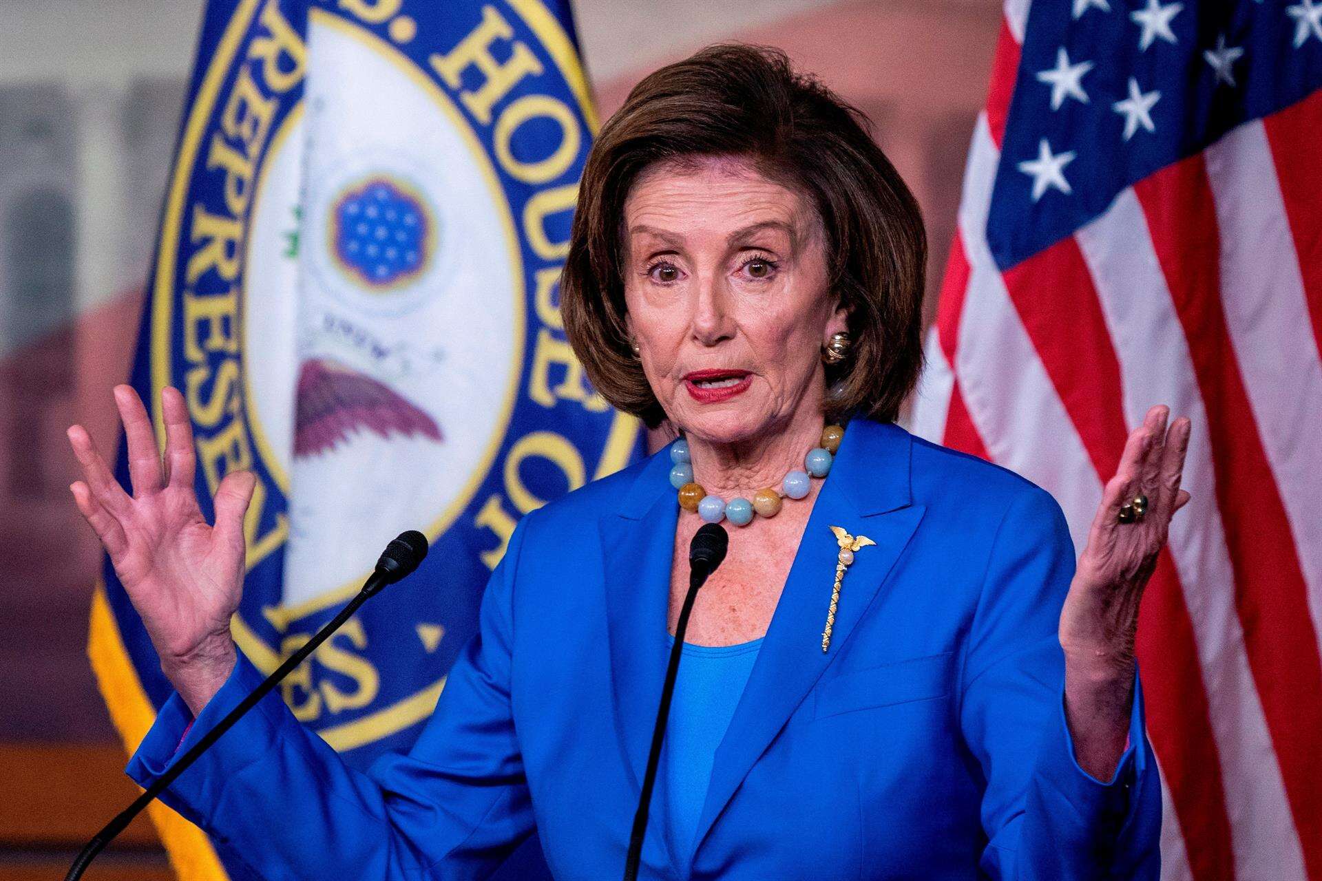 EE.UU. evita impago de la deuda, pero volverá a asomarse al abismo en diciembre