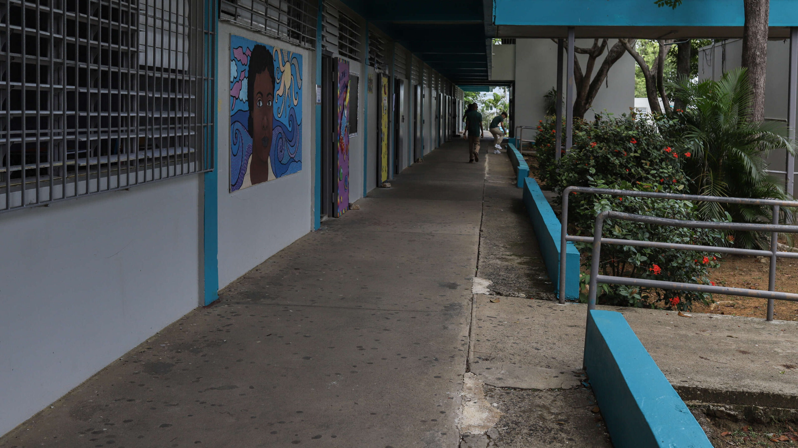 Escuelas privadas se inclinan a comenzar el semestre con clases a distancia