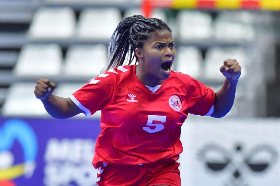 Nathalys Ceballos y Edwin Brito son premiados por la Federación Puertorriqueña de Balonmano