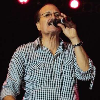 Los 5 mayores clásicos de Paquito Guzmán