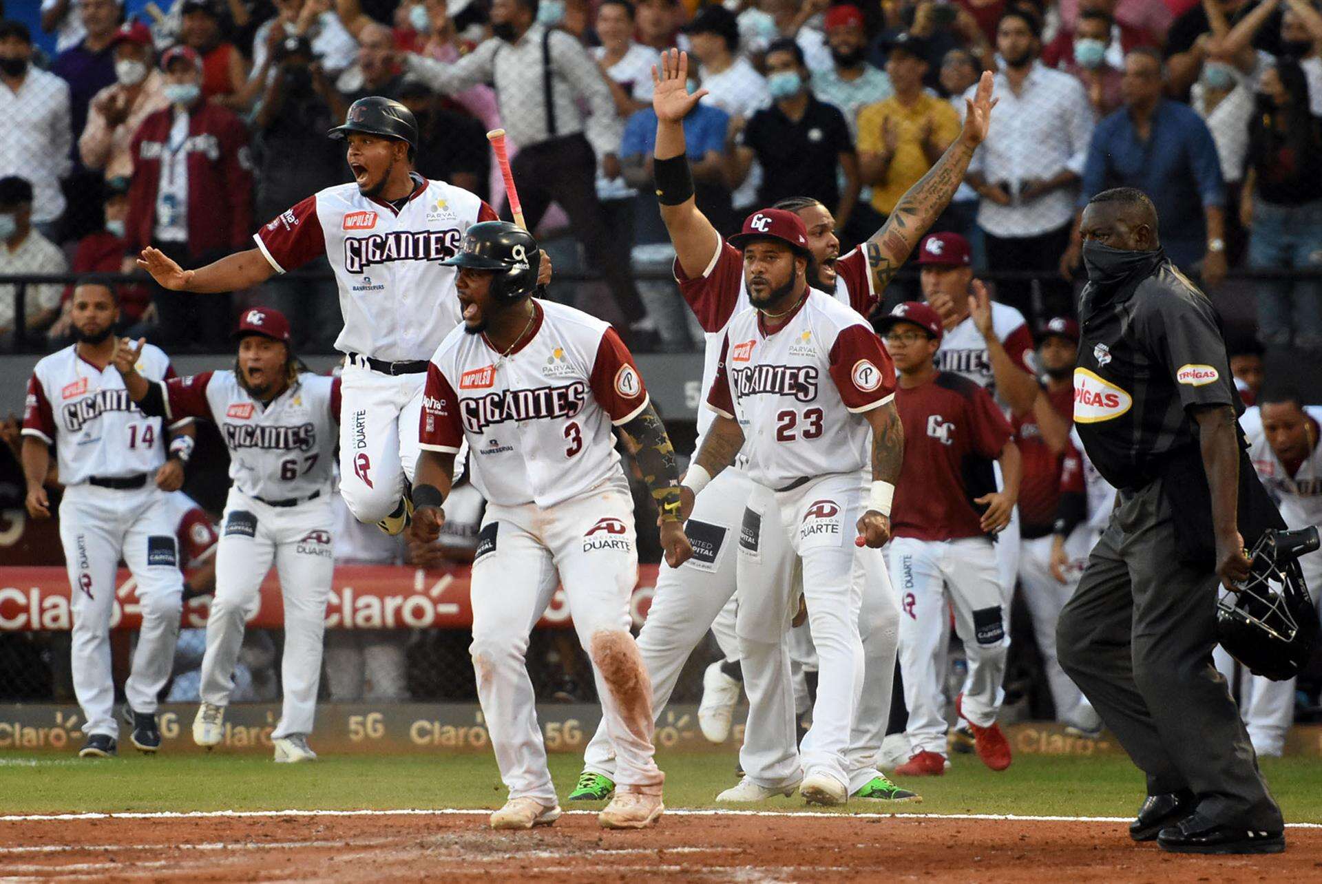 Los Gigantes del Cibao se colocan a un triunfo de la corona en Dominicana
