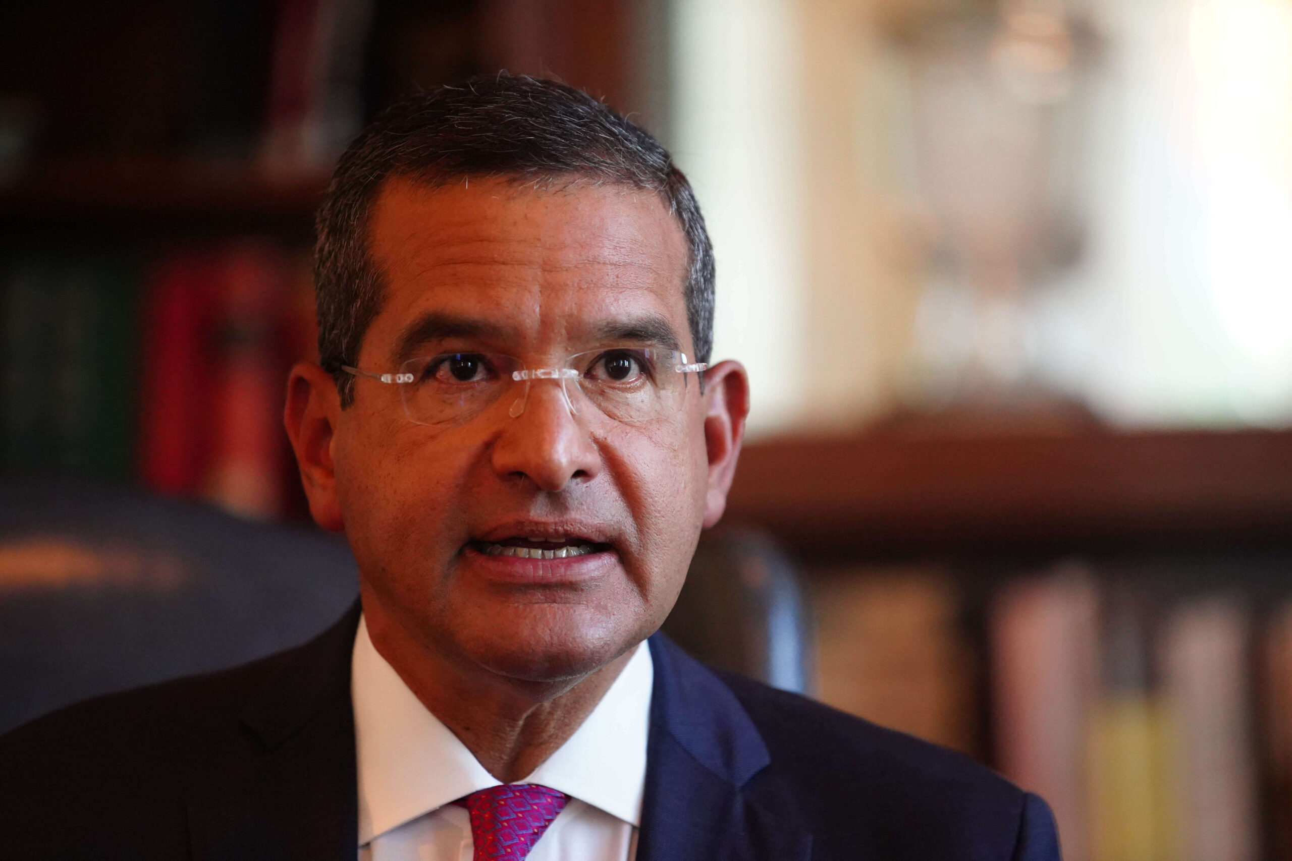 Pierluisi dice que no habrá cierre de escuelas y cuenta con aval legislativo para el Secretario de E