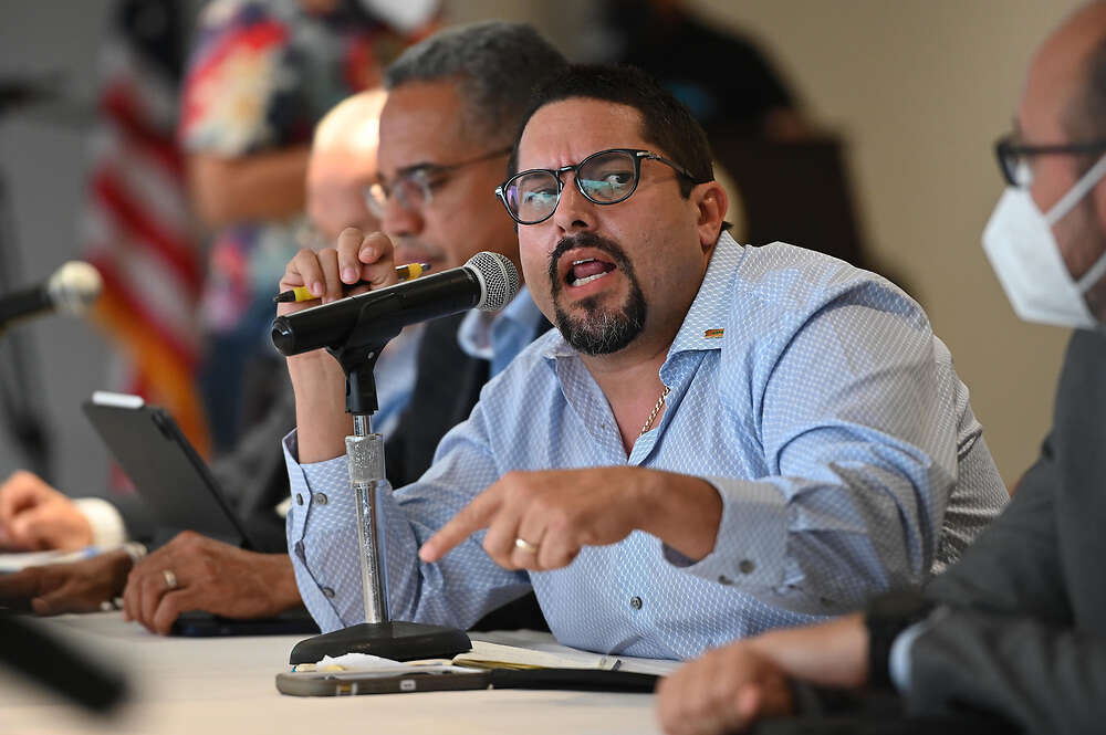 Detallistas de gasolina acusan Gobierno de mantener »oídos sordos» a su reclamos