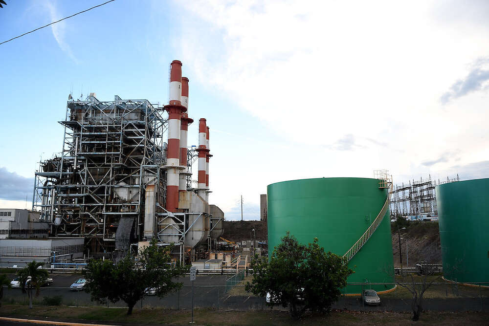 Corrigen avería en la Central Aguirre