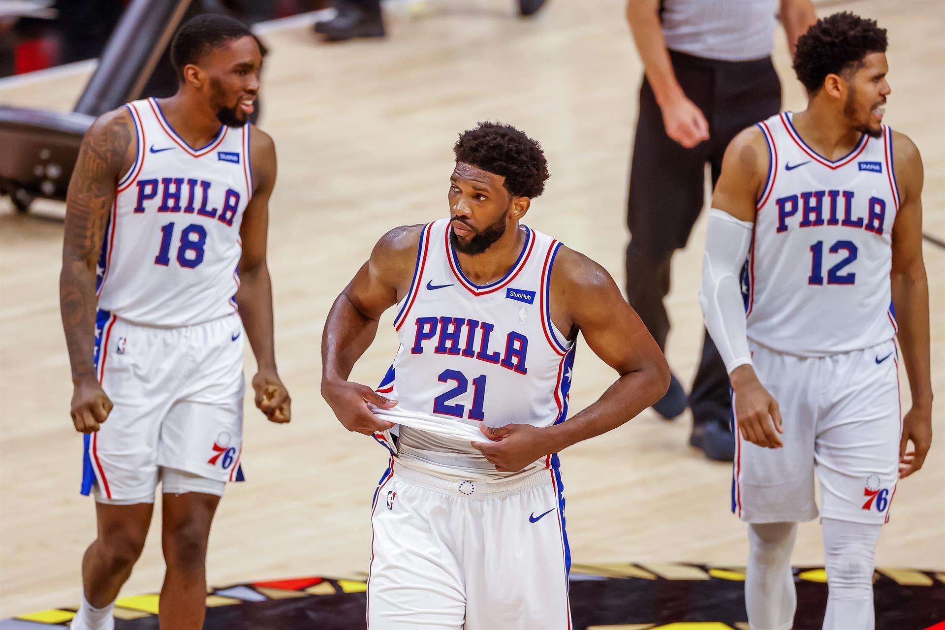 Los Sixers toman ventaja 2-0 sobre Toronto